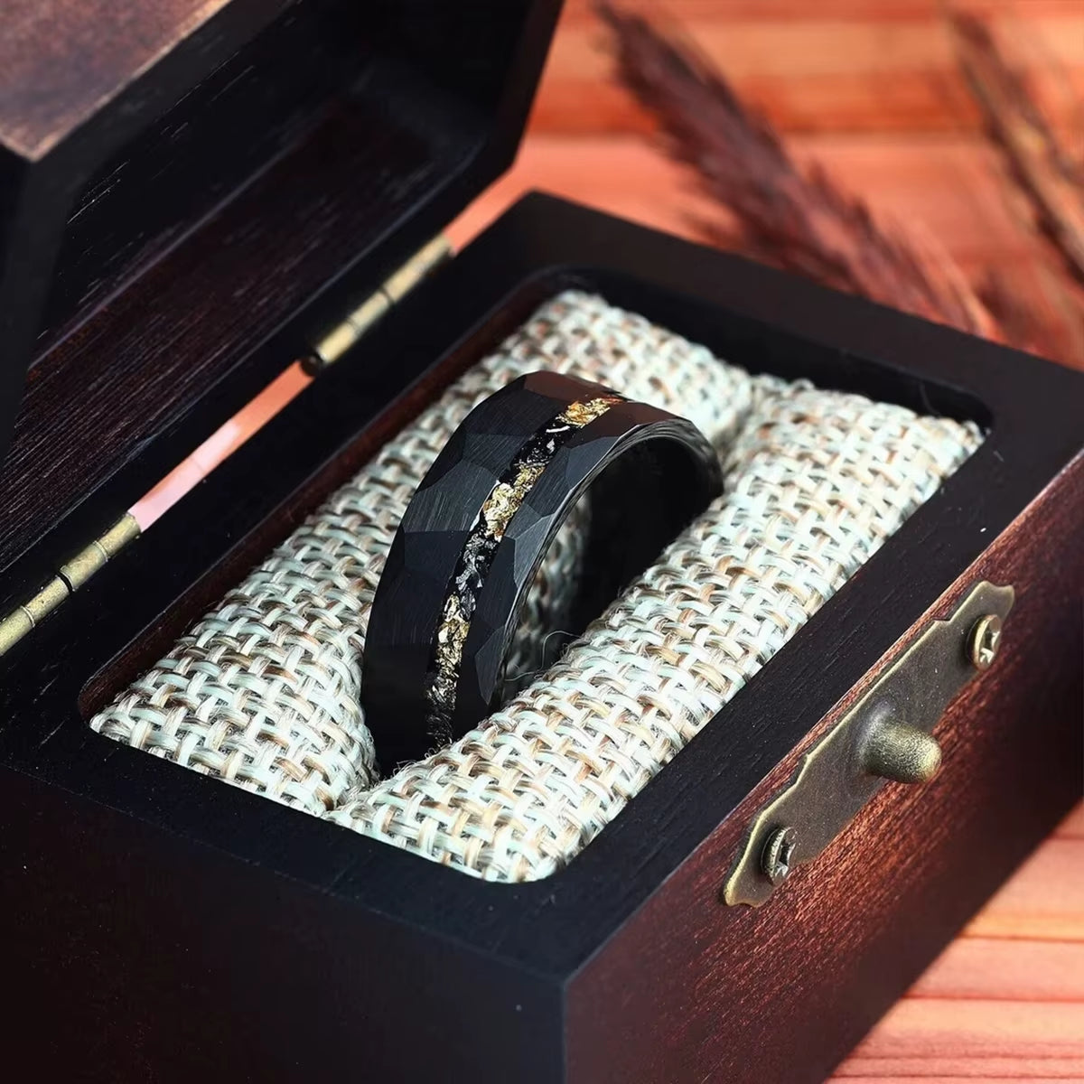 Men'S 8Mm Black Meteorite Tungsten Wedding Band Ring